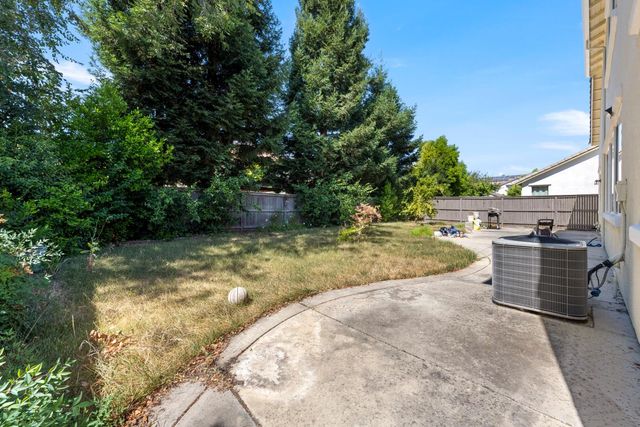 4204 Silver Water Way, Rancho Cordova, CA 95742