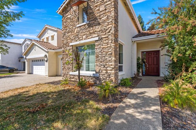 4204 Silver Water Way, Rancho Cordova, CA 95742
