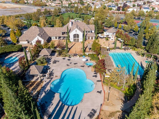 4204 Silver Water Way, Rancho Cordova, CA 95742