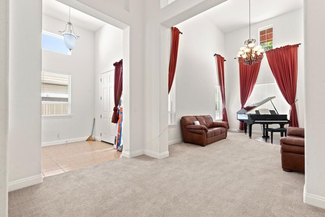 4204 Silver Water Way, Rancho Cordova, CA 95742