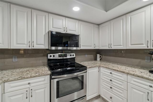 820 SYMPHONY ISLES BOULEVARD, Apollo Beach, FL 33572