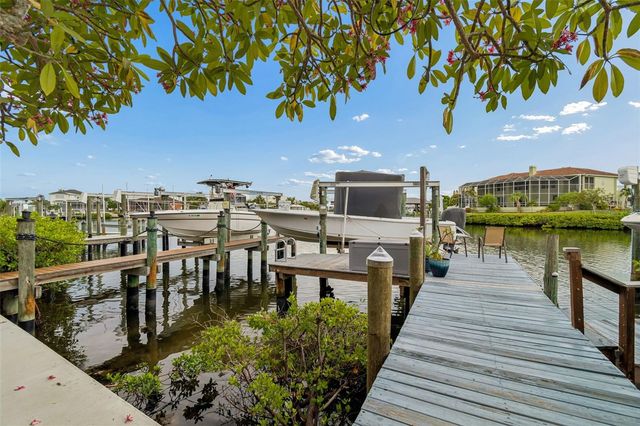 820 SYMPHONY ISLES BOULEVARD, Apollo Beach, FL 33572