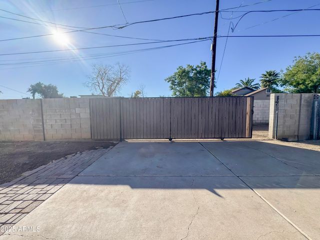 1927 E SHERIDAN Street B, Phoenix, AZ 85006