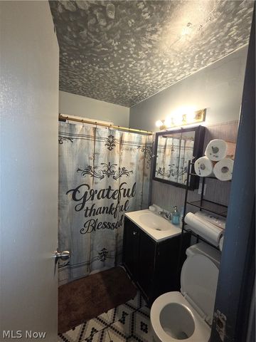 4001 E 176th Street, Cleveland, OH 44128