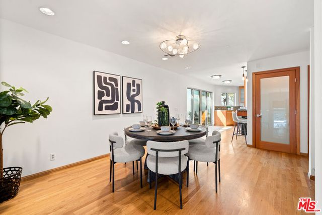 8781 Lookout Mountain Avenue, Los Angeles, CA 90046