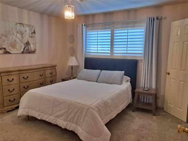 1419 Springrock Lane 7, Houston, TX 77055
