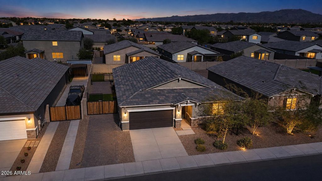 7123 S 34TH Lane, Phoenix, AZ 85041 — photo 2
