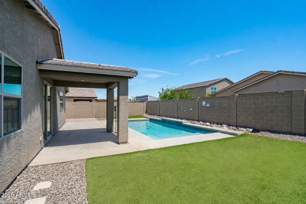 7123 S 34TH Lane, Phoenix, AZ 85041 — photo 5