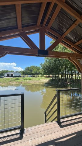 4463 Fm 2728, Oak Ridge, TX 75142