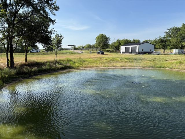 4463 Fm 2728, Oak Ridge, TX 75142