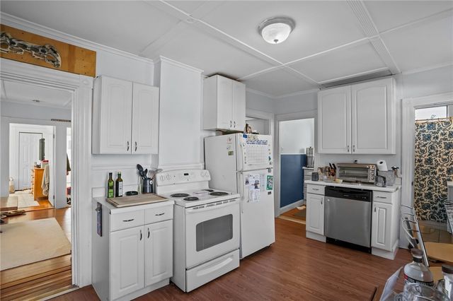 26 Atlantic Street, Newport, RI 02840