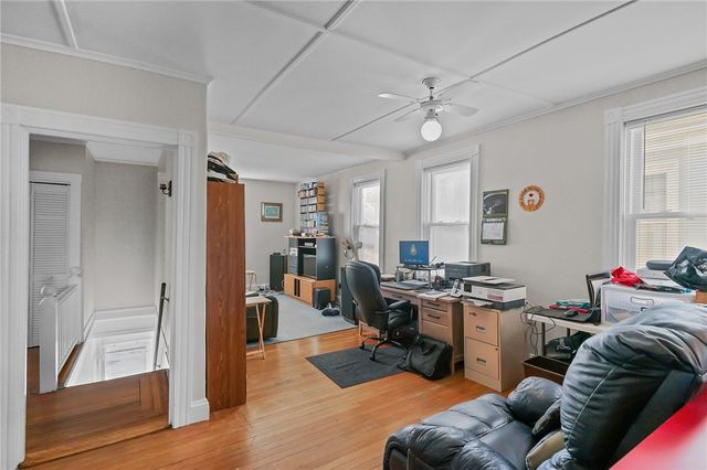 26 Atlantic Street, Newport, RI 02840