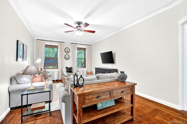 525 W 238th Street 1G, Bronx, NY 10463