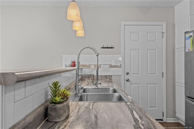 1600 Veanna Drive, Fayetteville, NC 28301