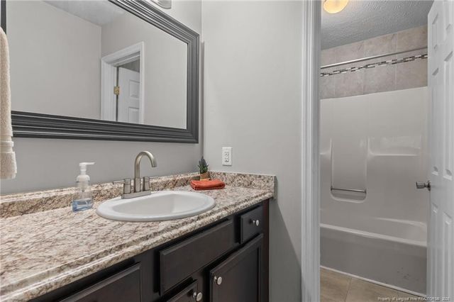 1600 Veanna Drive, Fayetteville, NC 28301