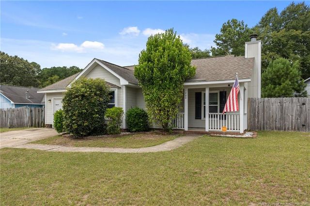 1600 Veanna Drive, Fayetteville, NC 28301