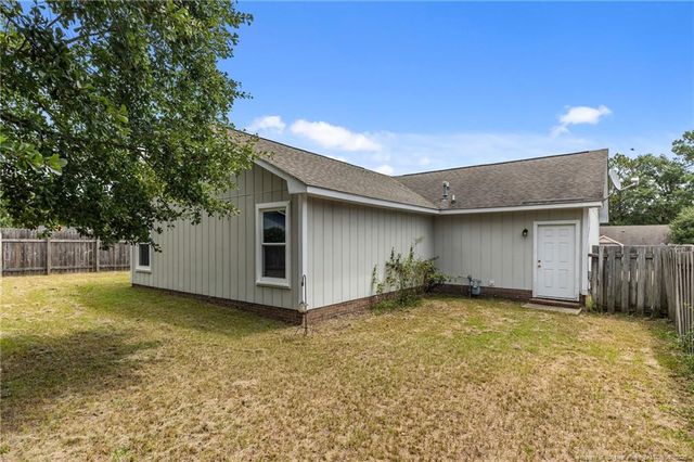 1600 Veanna Drive, Fayetteville, NC 28301