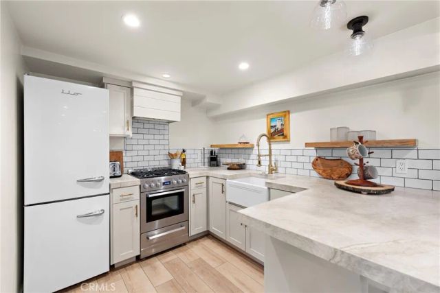 233 Cajon Street, Laguna Beach, CA 92651