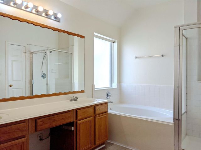 2810 Foxden Drive, Pearland, TX 77584