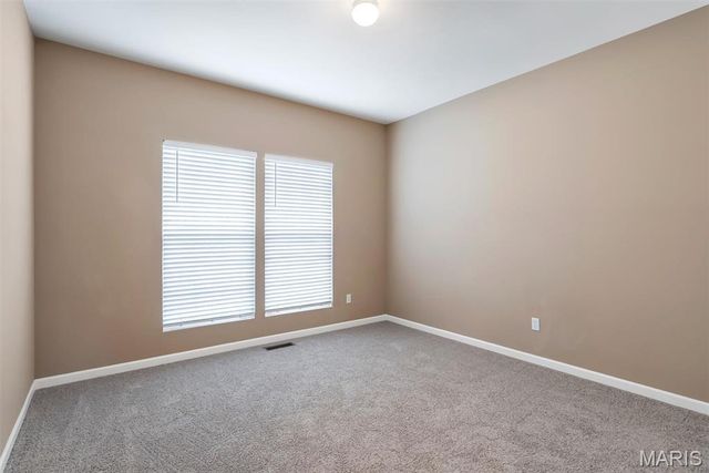 125 San Marino Parkway, Fenton, MO 63026