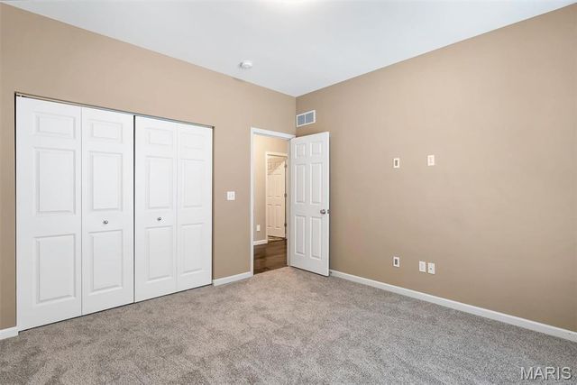 125 San Marino Parkway, Fenton, MO 63026