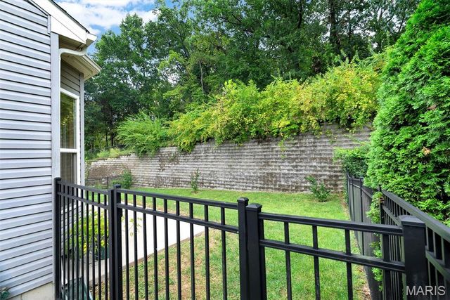 125 San Marino Parkway, Fenton, MO 63026