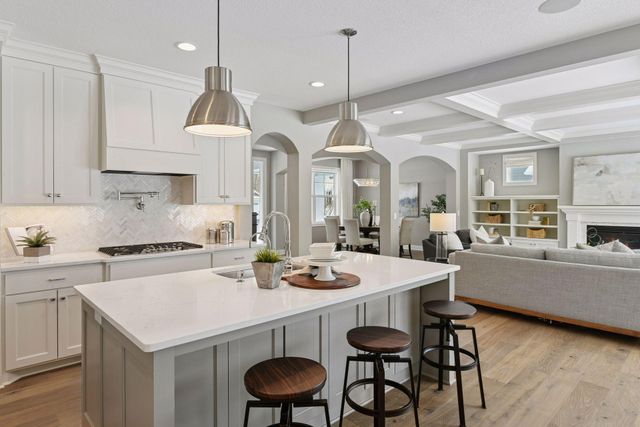 4233 Halstead Bay Alcove, Minnetrista, MN 55331