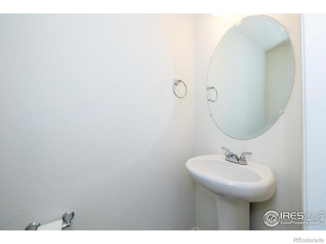 3907 Windwood Drive, Johnstown, CO 80534