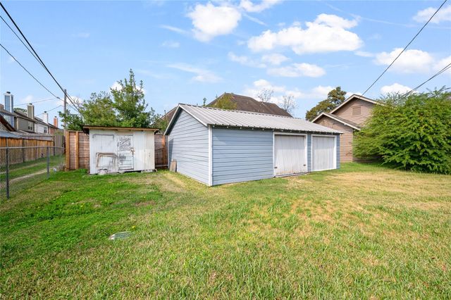 334 E 24th Street, Houston, TX 77008