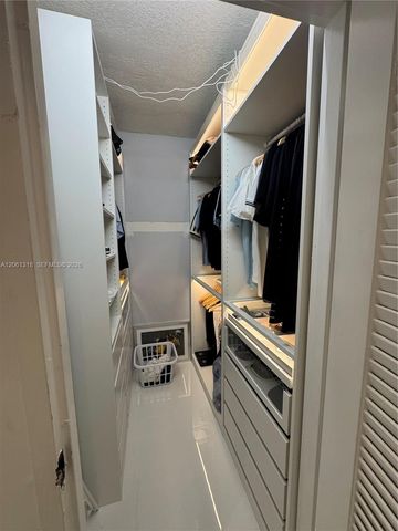 5401 Collins Ave 334, Miami Beach, FL 33140