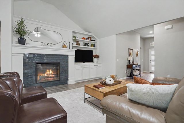 757 E 139th Place, Glenpool, OK 74033