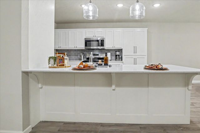 757 E 139th Place, Glenpool, OK 74033