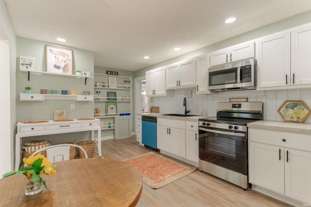 4113 W Columbia Street, Evansville, IN 47720