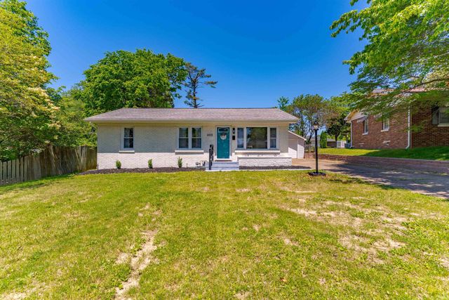 4113 W Columbia Street, Evansville, IN 47720