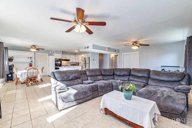 817 State Court Dr, San Angelo, TX 76905