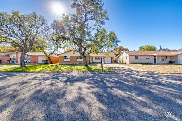 817 State Court Dr, San Angelo, TX 76905