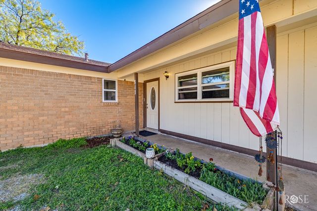 817 State Court Dr, San Angelo, TX 76905