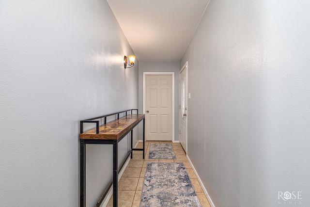 817 State Court Dr, San Angelo, TX 76905