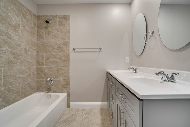 3402 Lawnview Avenue, Dallas, TX 75227