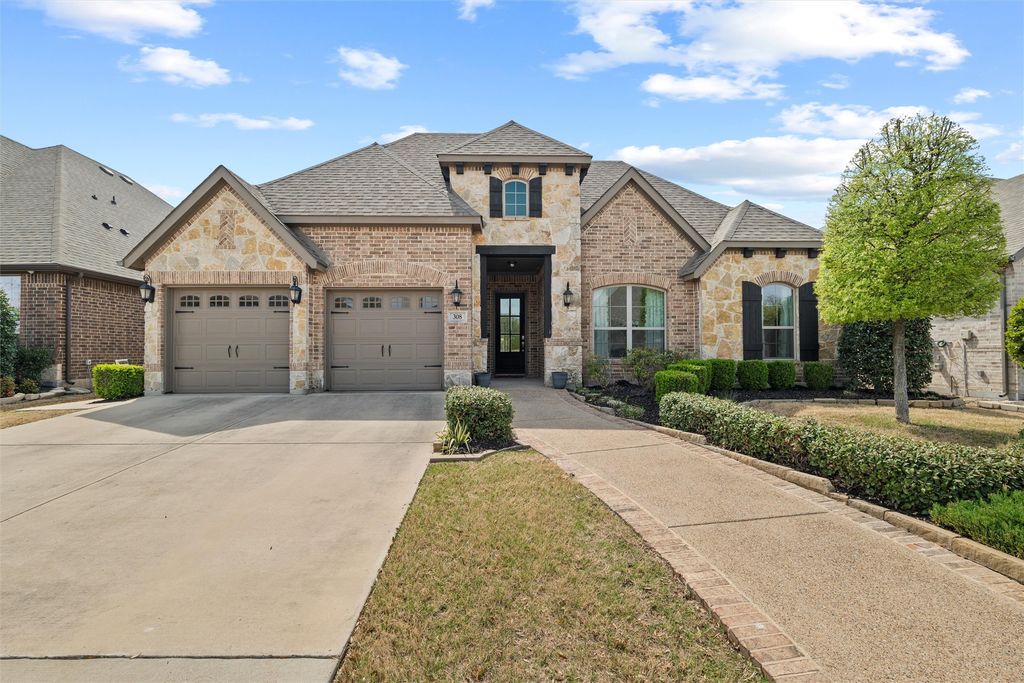 308 Bessie Coleman Boulevard, Waxahachie, TX 75165