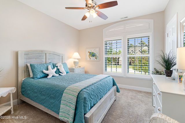 1805 Ivory Gull Drive, Morehead City, NC 28557