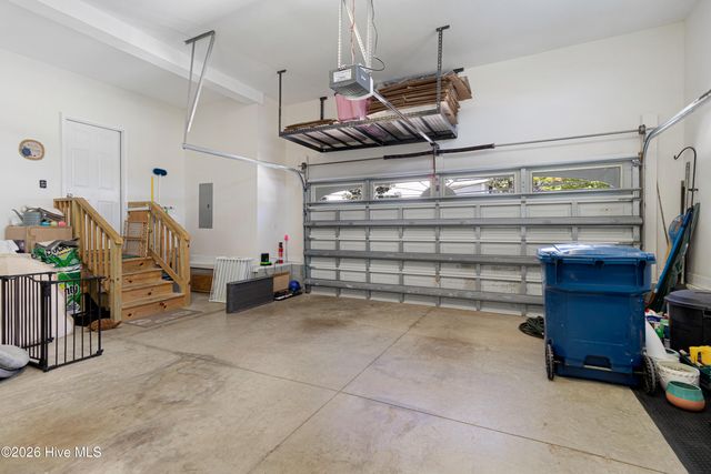 1805 Ivory Gull Drive, Morehead City, NC 28557