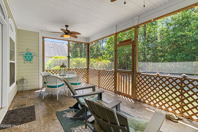 1805 Ivory Gull Drive, Morehead City, NC 28557