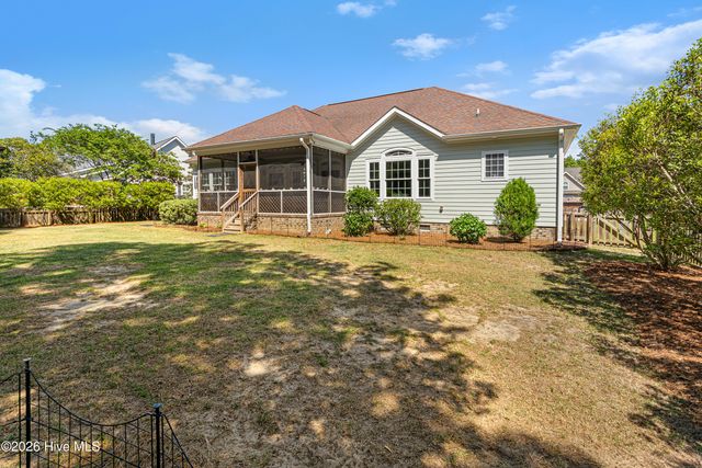 1805 Ivory Gull Drive, Morehead City, NC 28557