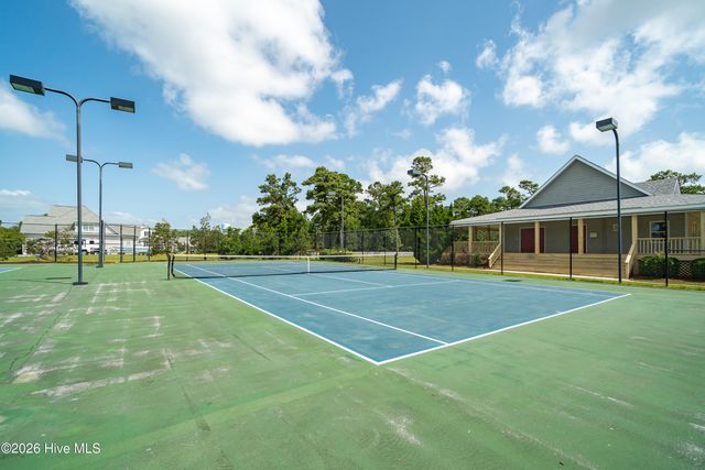 1805 Ivory Gull Drive, Morehead City, NC 28557