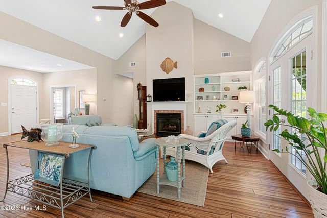 1805 Ivory Gull Drive, Morehead City, NC 28557