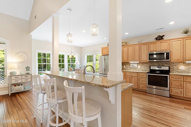 1805 Ivory Gull Drive, Morehead City, NC 28557