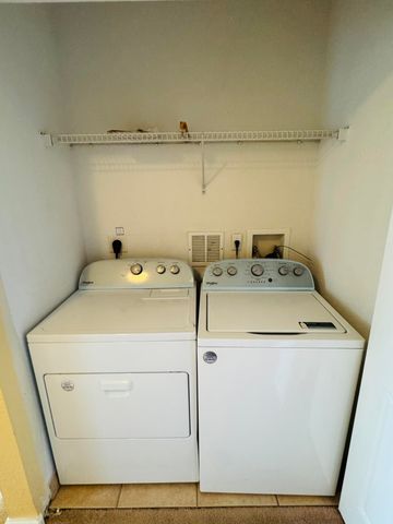 3033 N Evergreen Circle, Boynton Beach, FL 33426