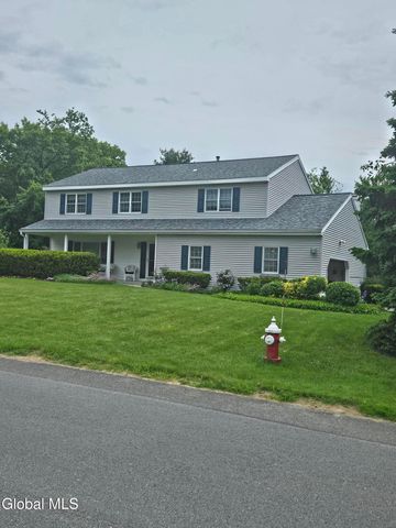 2122 Orchard Park Drive, Niskayuna, NY 12309