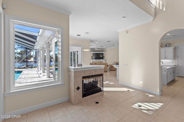 8127 N Lagoon Drive, Panama City, FL 32408